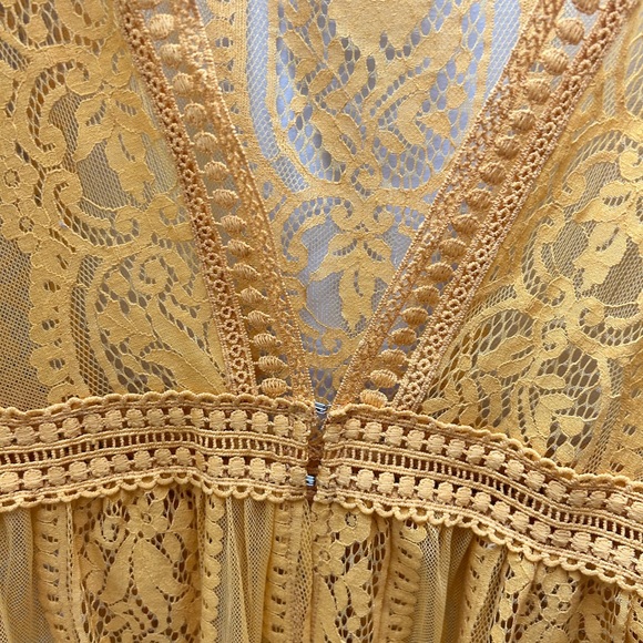 Blue Rain Yellow Lace Maxi Kimono - Picture 5 of 5